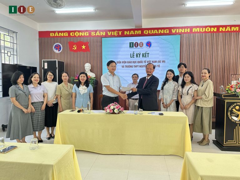 LỄ KÝ KẾT BIÊN BẢN GHI NHỚ HỢP TÁC (MOU) GIỮA TRƯỜNG THPT NGUYỄN TRƯỜNG TỘ VÀ VIỆN GIÁO DỤC QUỐC TẾ VIỆT NAM